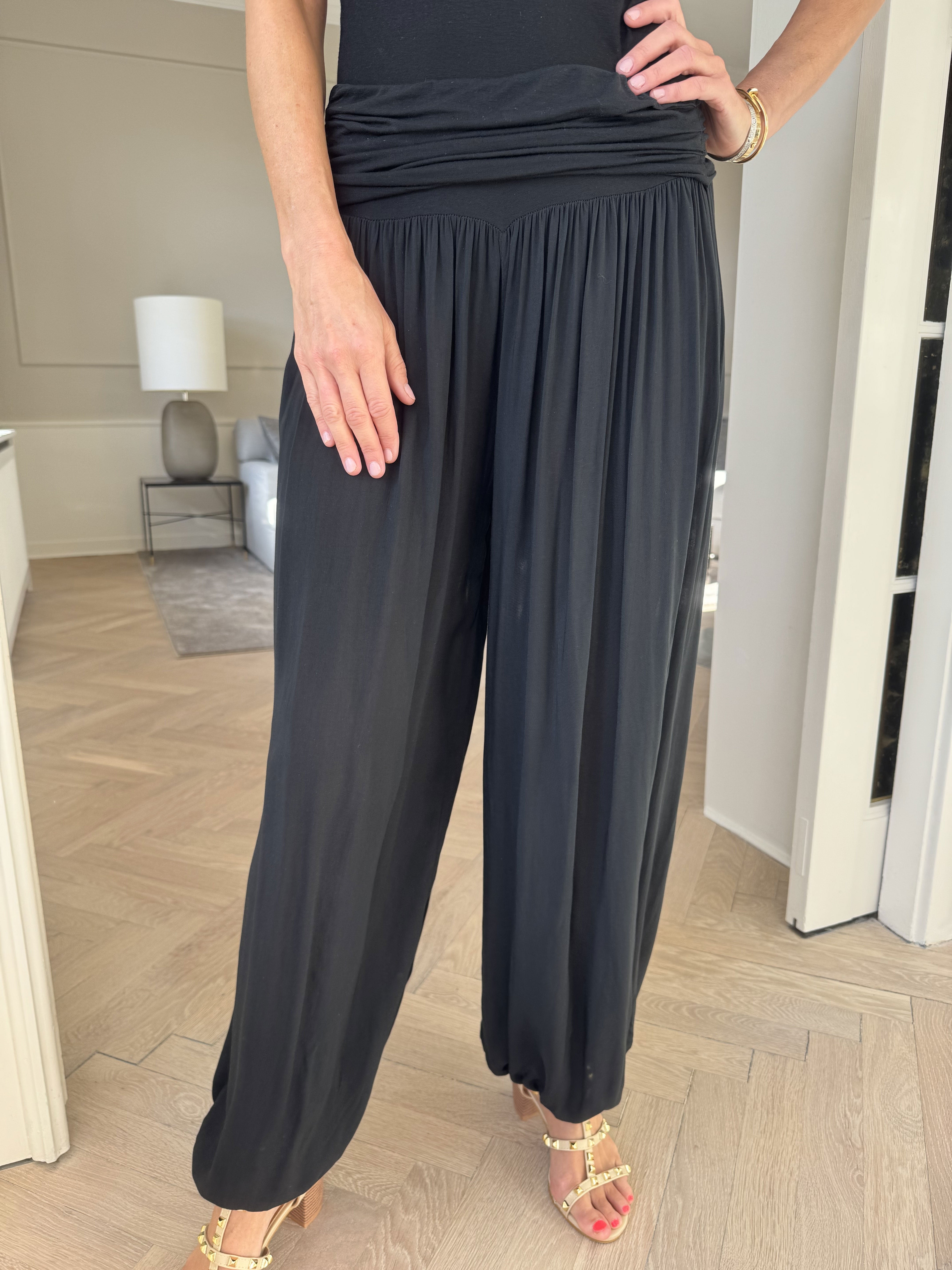 Kim - Söt elastisk klänning med paljettärmar